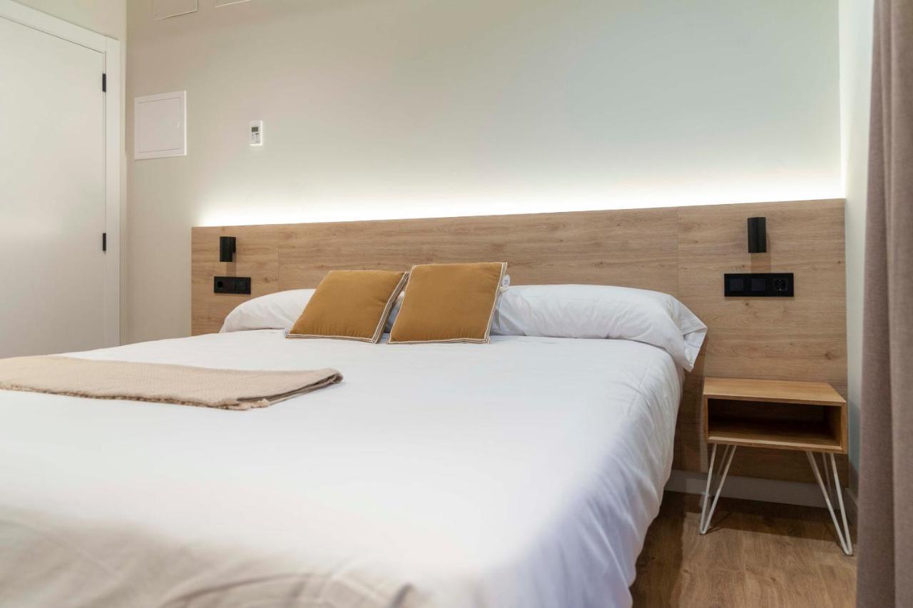 Albatros Hotel Pontedeume Eksteriør billede