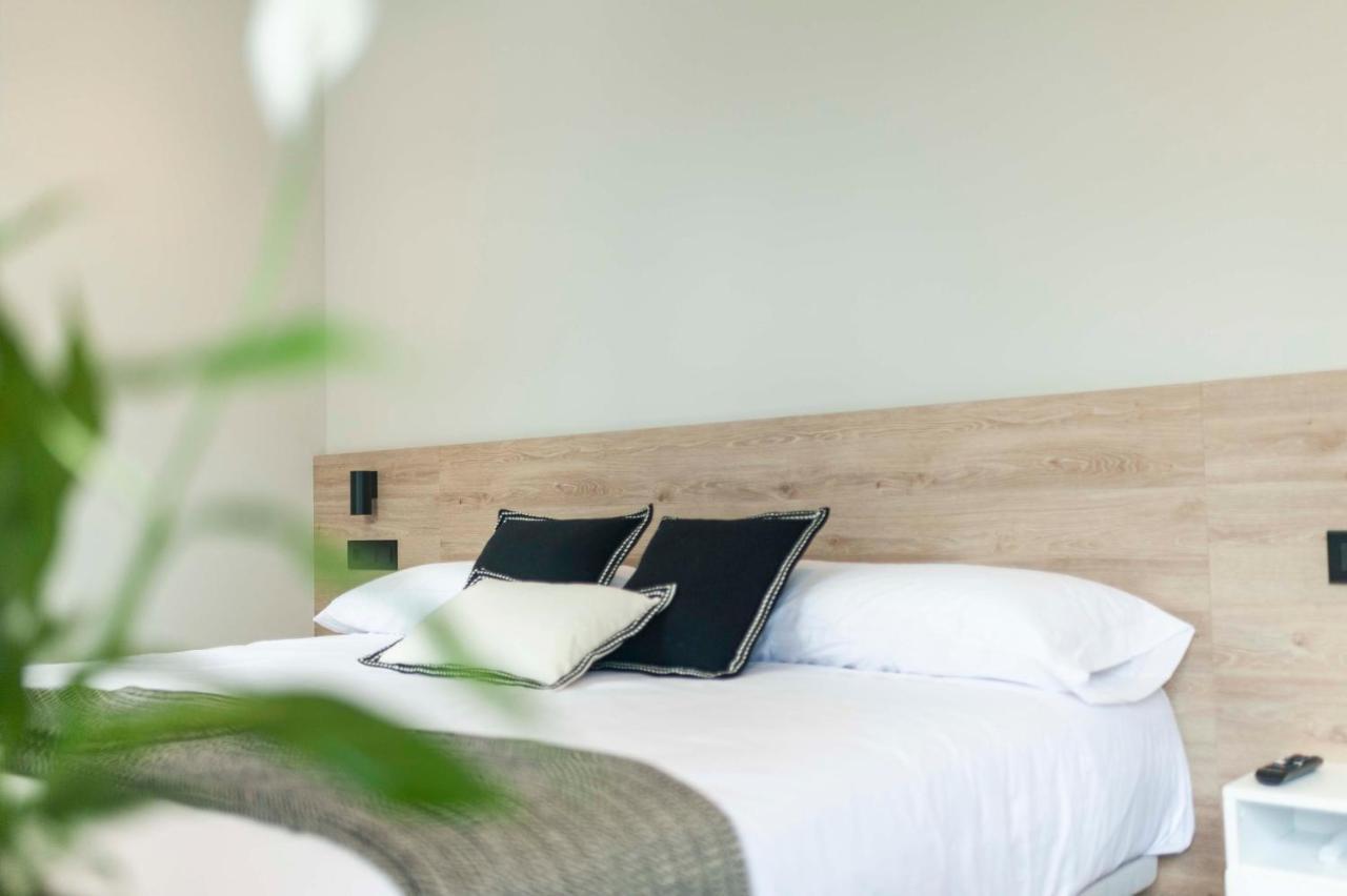 Albatros Hotel Pontedeume Eksteriør billede